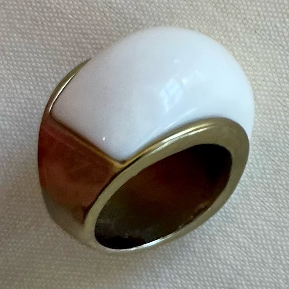 Bold White Statement Ring - image 2